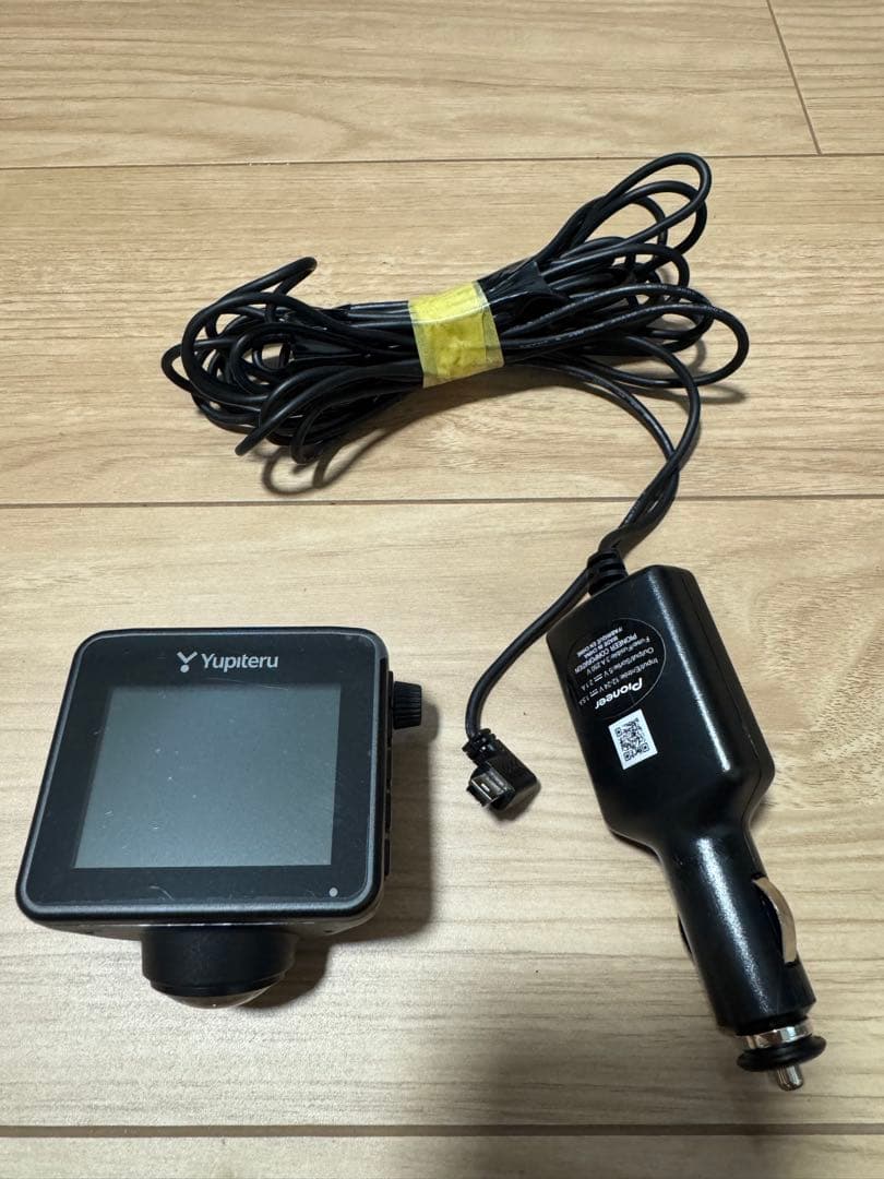 ユピテル Q-21 ドライブレコーダー 32GB SDカード付き 360度カメラ Q-21｜全周囲360°ドライブレコーダー｜Yupiteru(ユピテル)