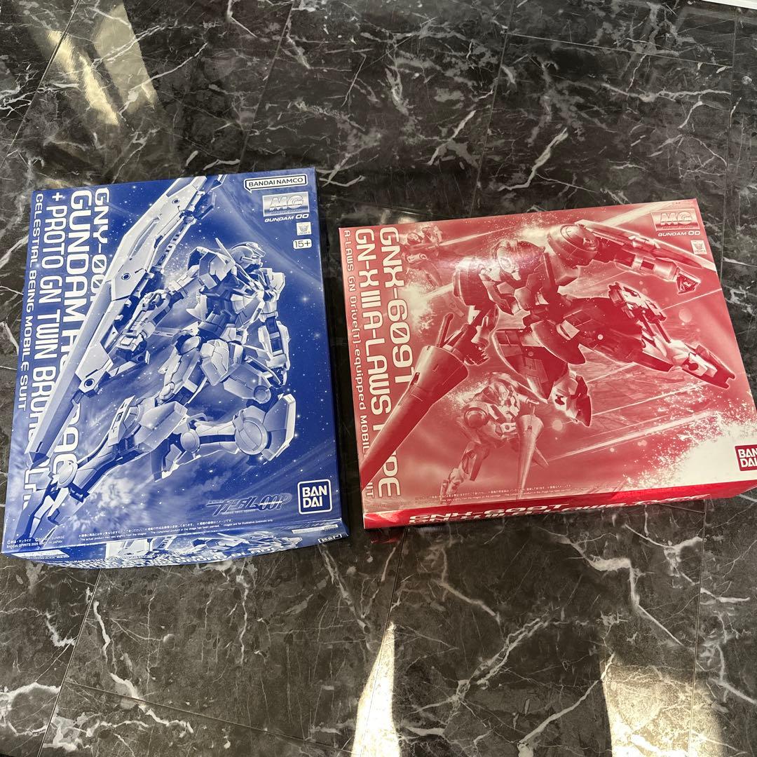 ガンダムOO アストレア＋プロトGNツインブロードブレイド、ジンスクⅢのセット