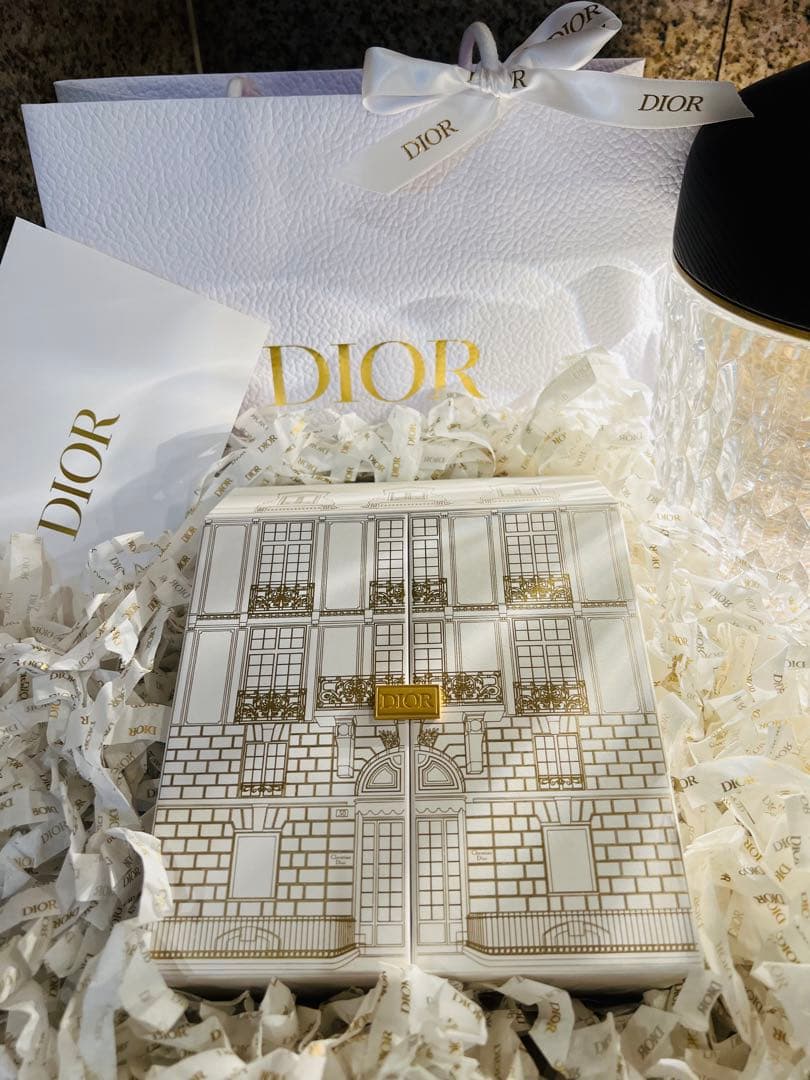 新品未開封2024年最新　ディオール コフレ　クリスマス　ホリデー
