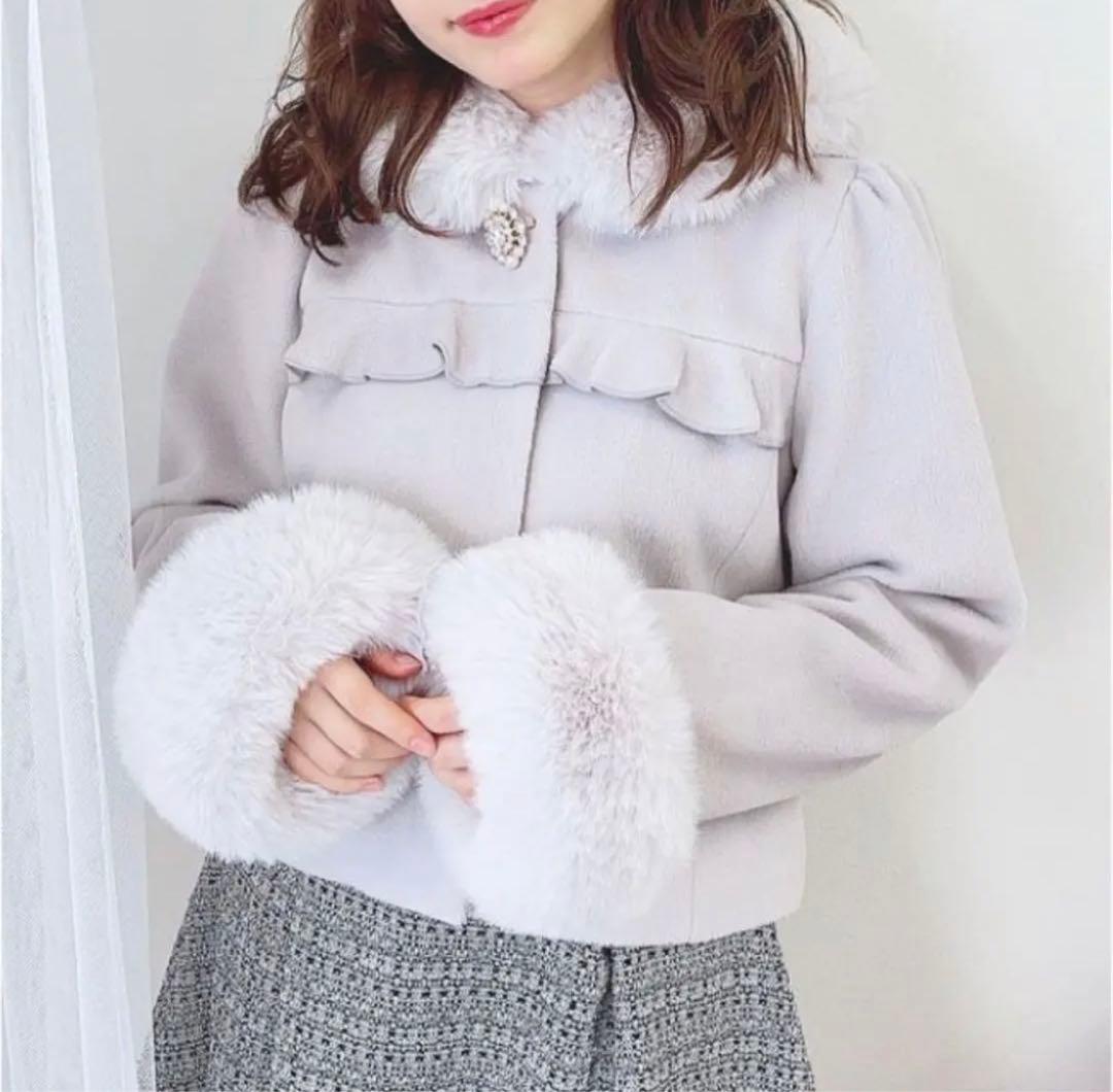 evelyn ショートコート お値下げ中 - メルカリ