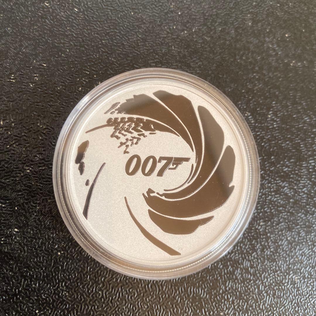 銀貨　99.9% 純銀　シルバー　007 銀貨　１オンス　イギリス連邦　ツバル