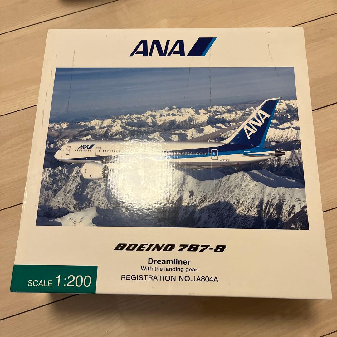ANA Boeing 787-8モデル 1:200 スケール - メルカリ