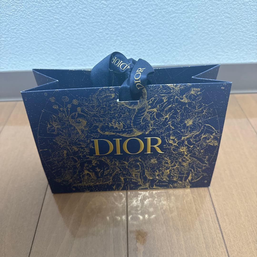 Dior Miss Dior 数量限定品のバスボム ギフトバッグ付き