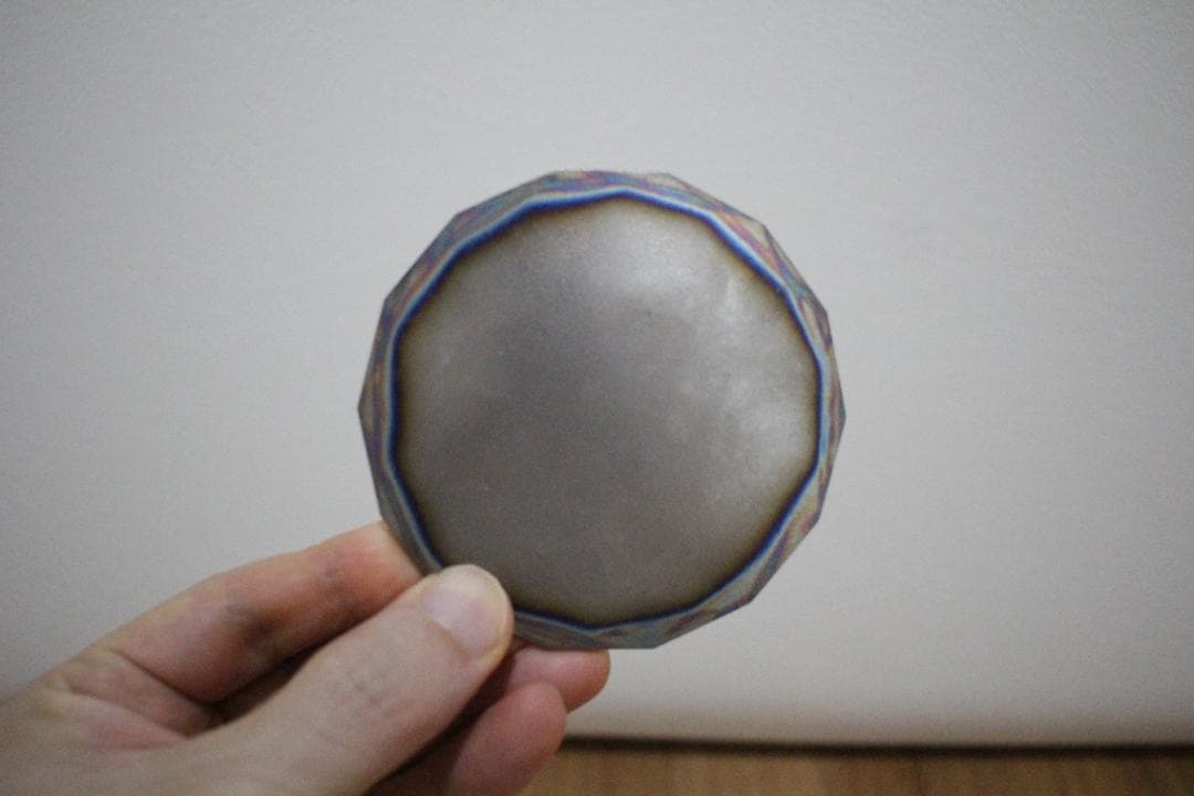 テスラ　トラベル・プレート　車用　電磁波対策