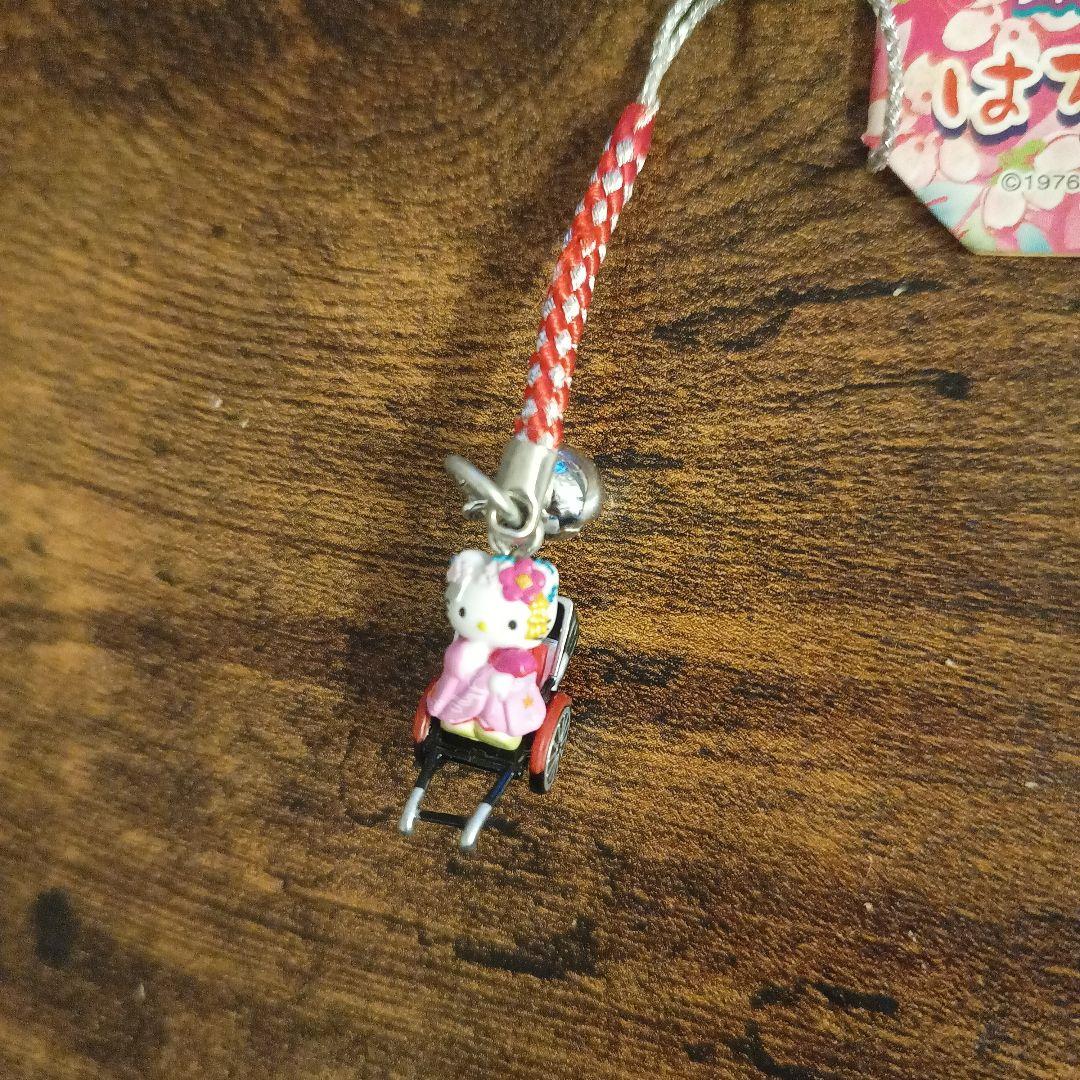 ご当地キティ 京都限定ストラップ 人力車に乗った舞妓バージョン
