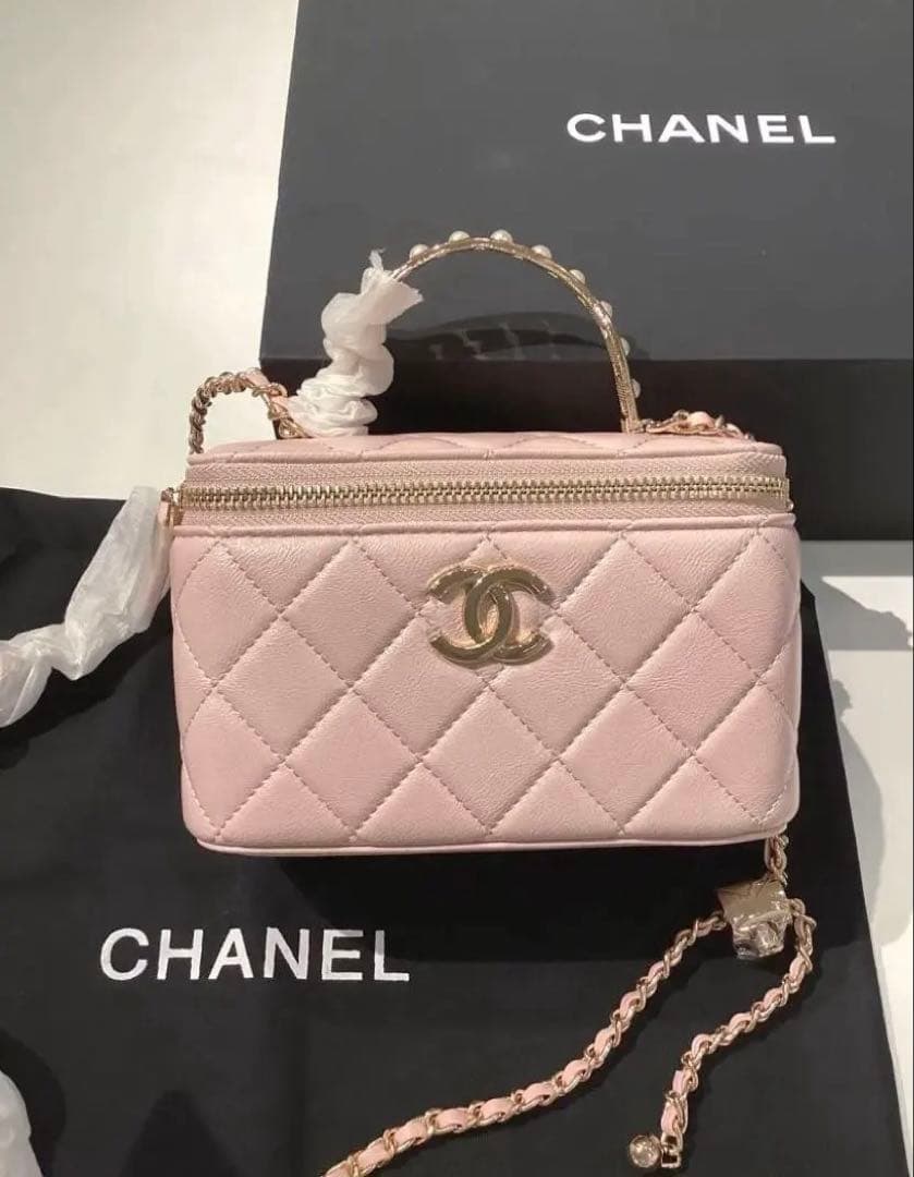 CHANEL パールハンドルバニティチェーンショルダーピンク　ノベルティ 中古・古着通販】CHANEL (シャネル) チェーンショルダーバニティバッグ