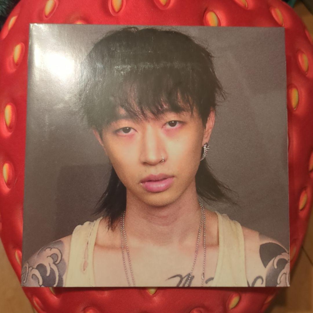 ★新品　未開封　日本未入荷　KESHI「WANTCHU」7inch　★ keshi's 10 essential items | 10 Essentials | GQ JAPAN - YouTube