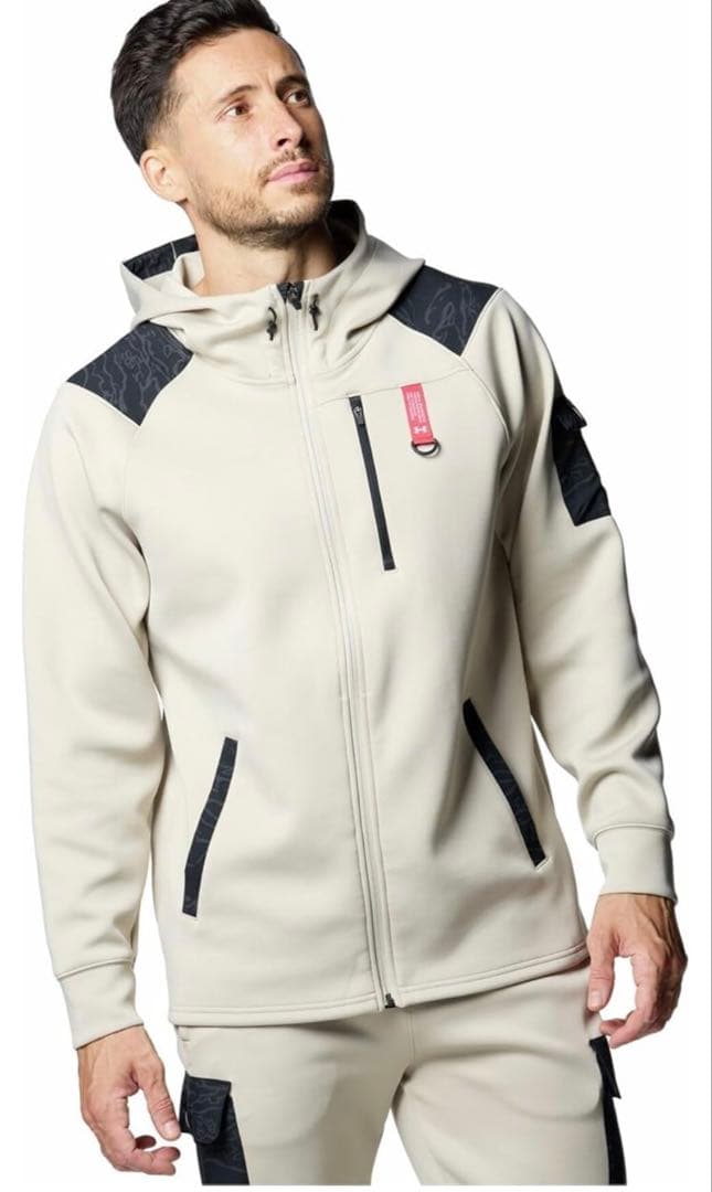 UNDER ARMOUR トレーニングウェア　セットアップ　上下セット