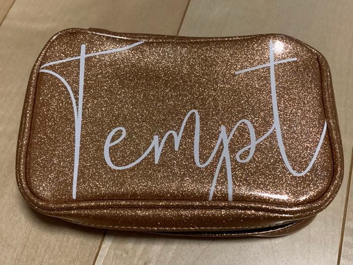 VT×BTSコラボメイクアップブラシ&ポーチ