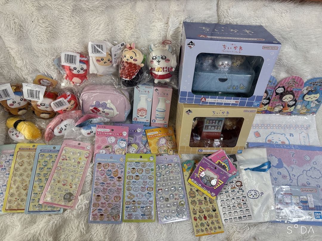 ちいかわ　まとめ売り　ボンボンドロップシール　正規品　おはじきシール　マスコット 🎀 新登場 🎀 遂に‼️ 話題のボンボンドロップシールのちいかわが 公式