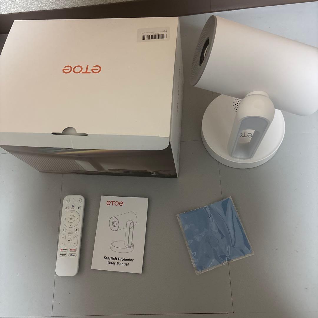 etoe starfish プロジェクター ホワイト 人気新商品-ETOE Starfish Plus プロジェクター 140°回転 天井投影