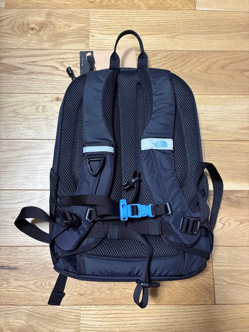 ☆m☆《タグ付き 未使用》ノースフェイス レクタング リュック 17L