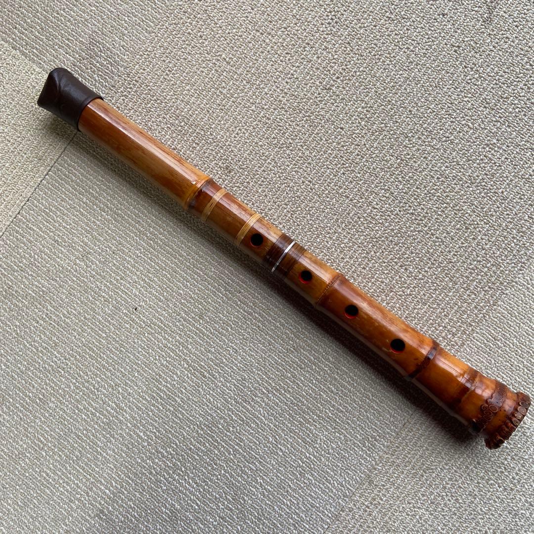 181尺八　一尺六寸管　銘眞山　ニ印