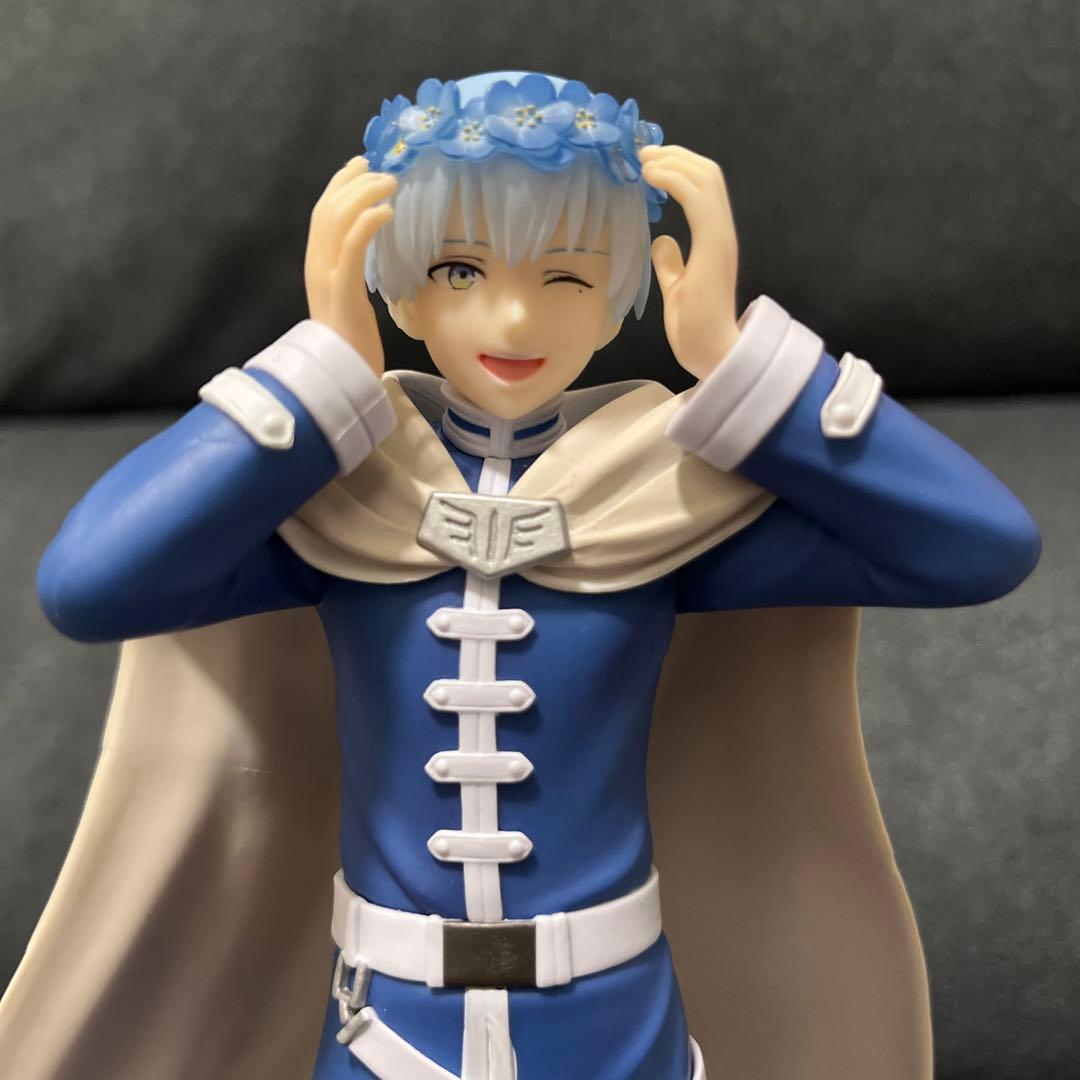 葬送のフリーレン ヒンメル フィギュア Trio-Try-iT Figure - メルカリ