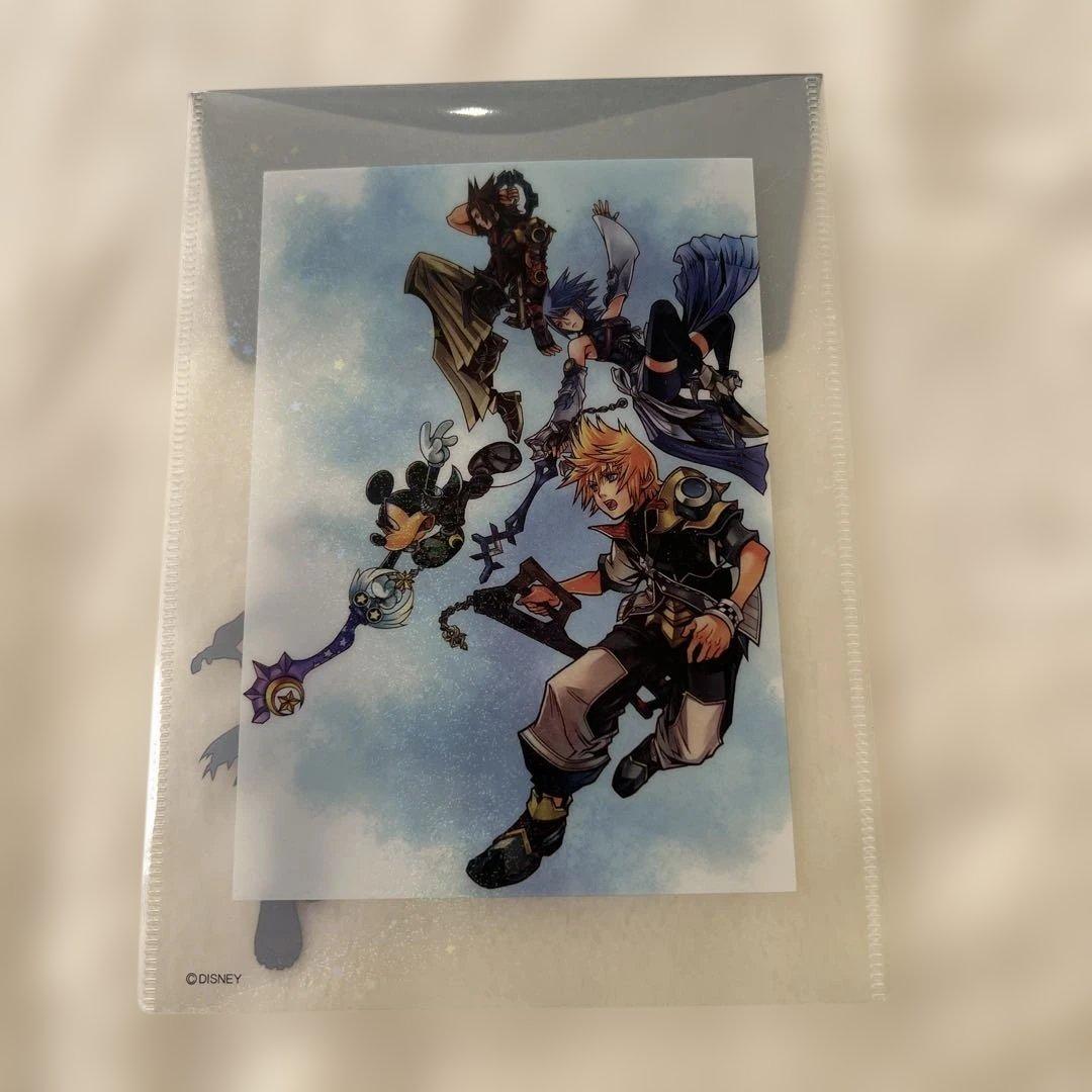 ディズニー キングダムハーツ ステッカー6枚、キャラクターカード3枚