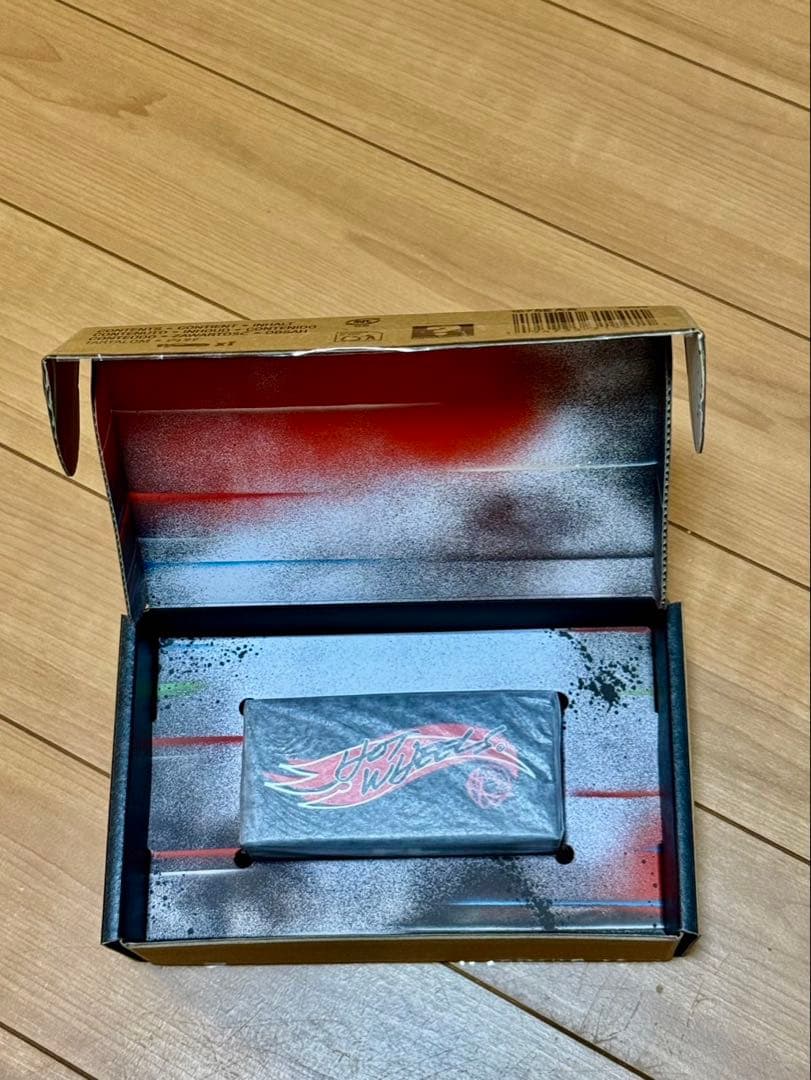 Hot wheels ミニカー Futura Laboratories