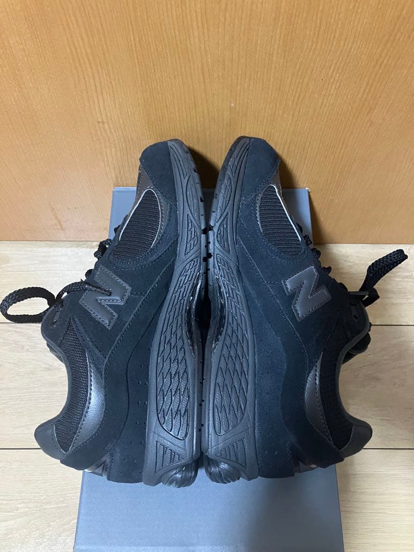 美品】New Balance U2002RBL トリプルブラック 26.5cm - メルカリ