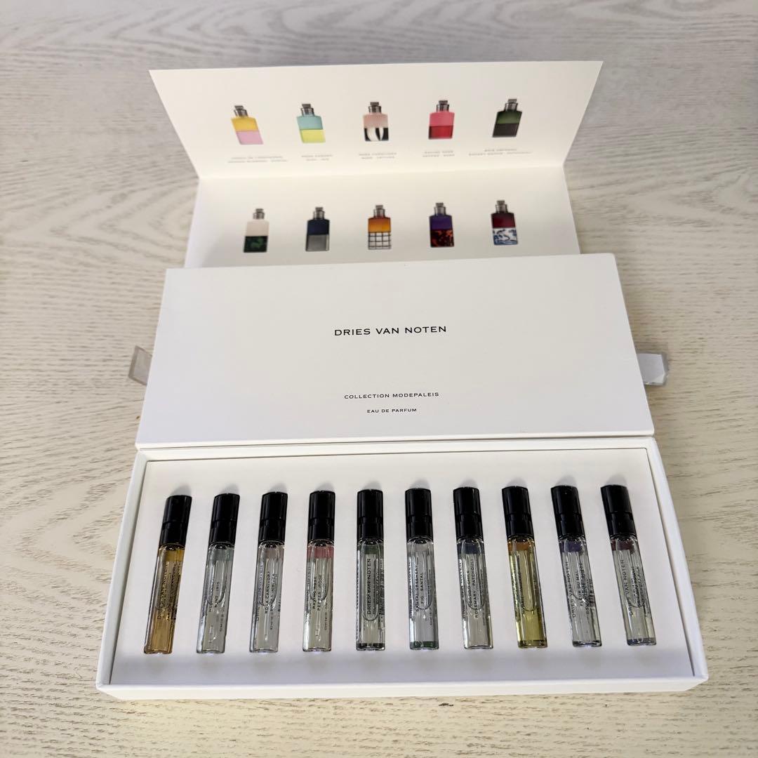 〈ほぼ新品〉Dries Van Noten モードパレス ディスカバリーセットN