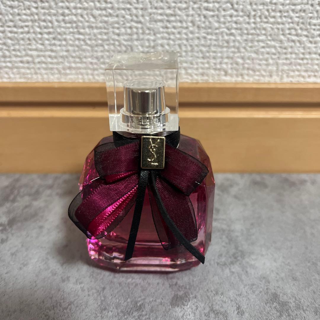 Yves Saint Laurent Mon Paris 香水 Amazon.co.jp: Yves Saint Laurent Mon Paris EDP SP, 3.4 fl oz (90