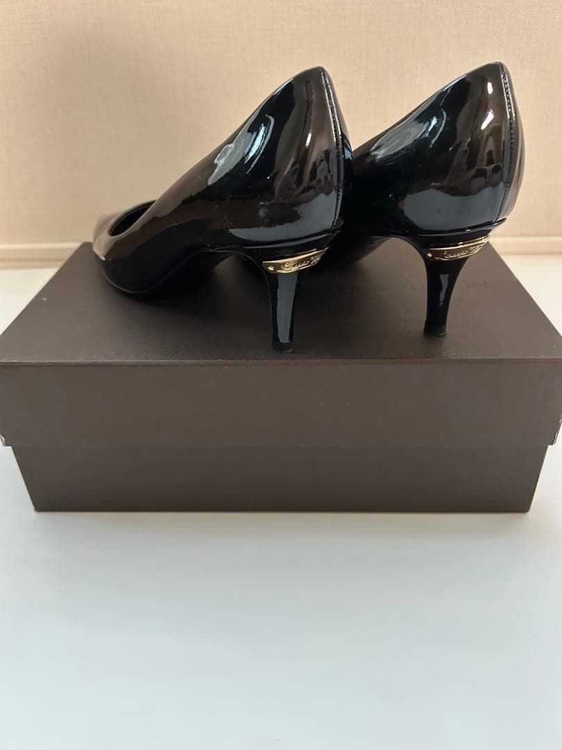 数回のみ使用✷LOUIS VUITTON ルイ ヴィトン パンプス 36.5cm