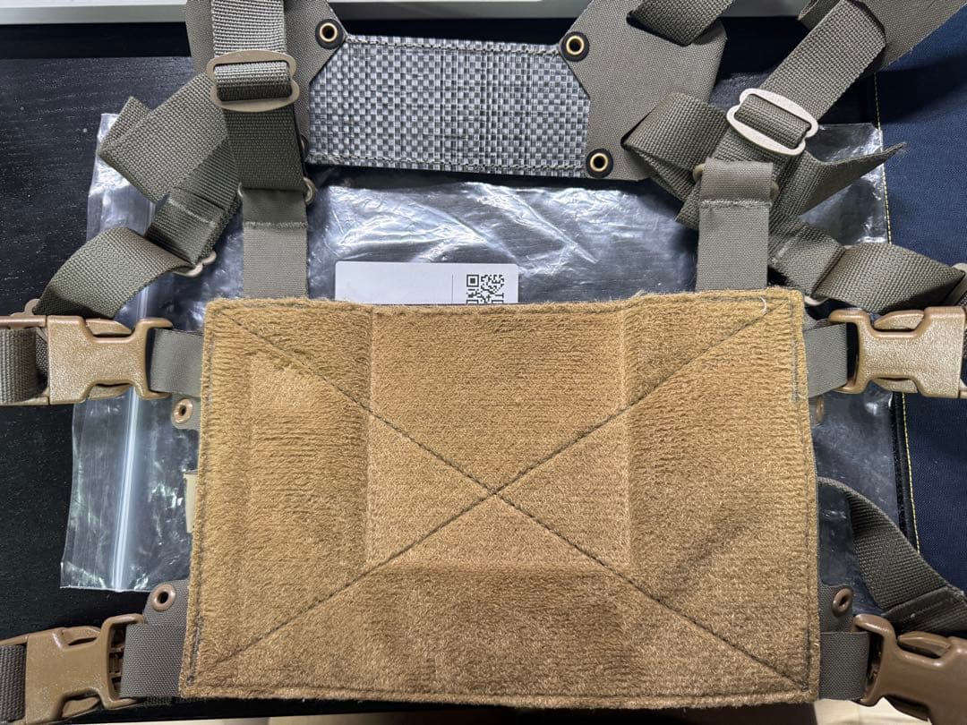 FERRO Concepts Chesty Rig Mini V2 実物