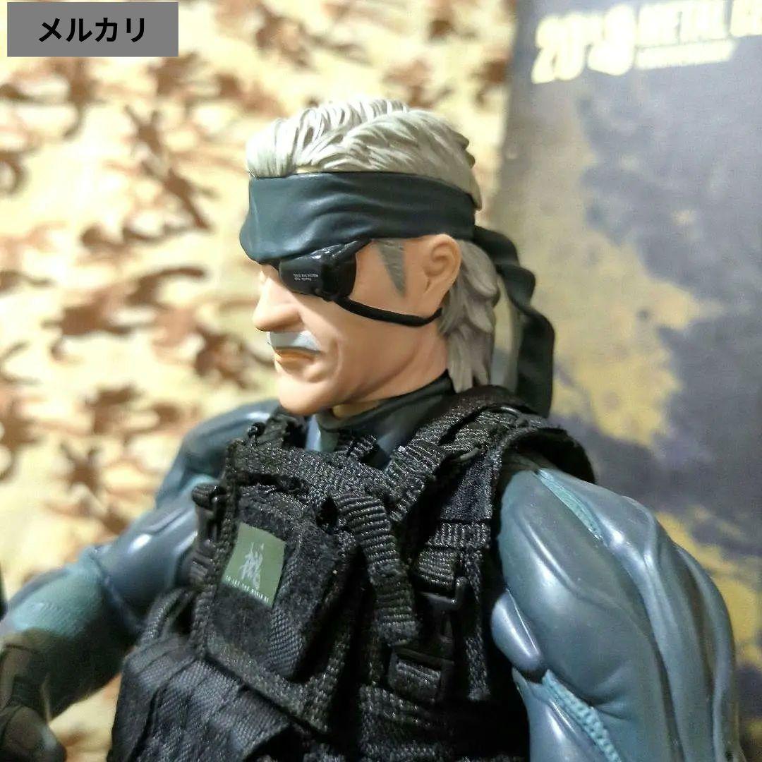 メディコム•トイ／✨メタルギアソリッド4 オールドスネーク【欠品•破損