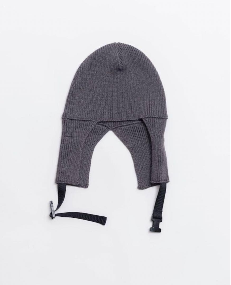 OUAT ニットキャップ