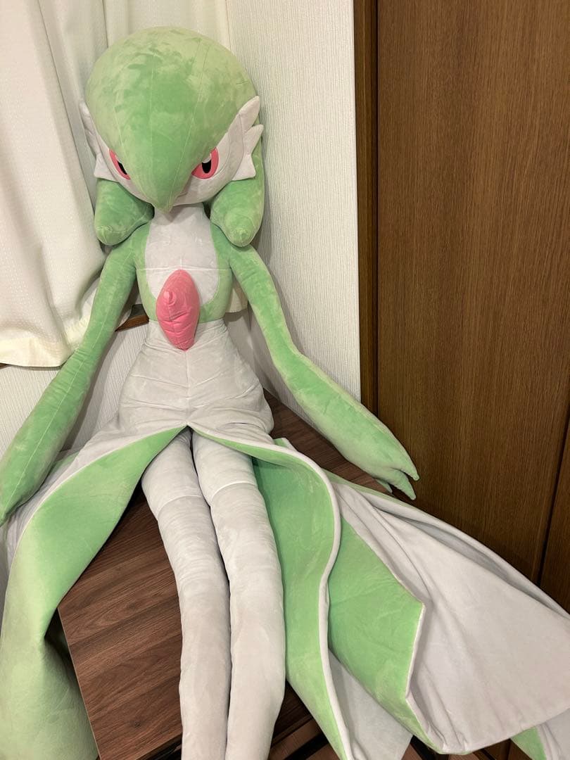 年内値下げ　サーナイト 等身大ぬいぐるみ ポケモンセンター限定