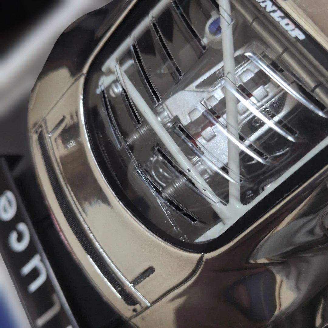 EBBRO 1/18 GAINER DIXCEL R8 LMS 2012