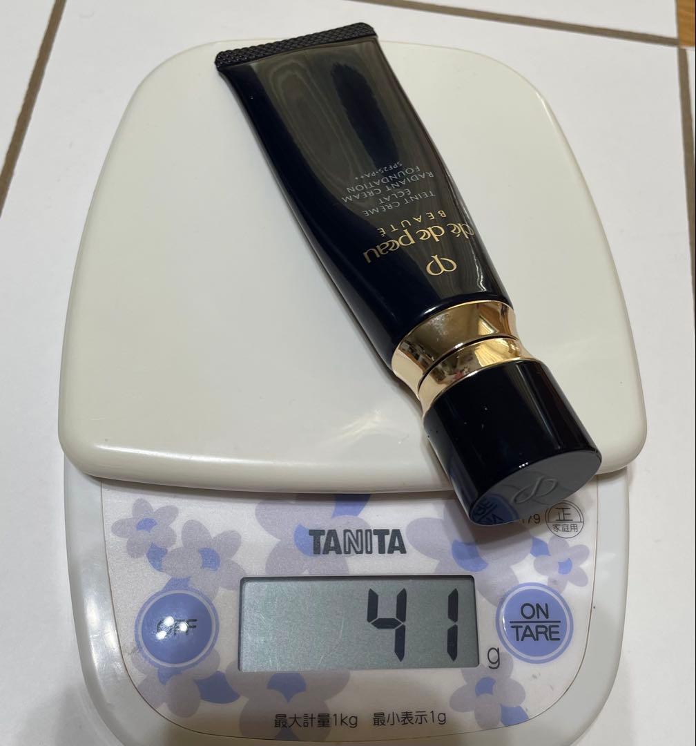 クレドポーボーテ　タンクレームエクラn 未使用に近い　即日発送