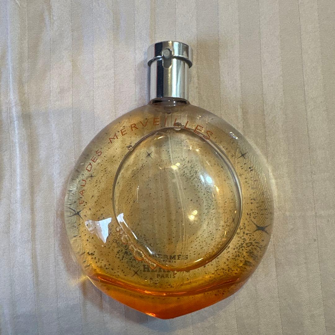 HERMES Eau des Merveilles 香水
