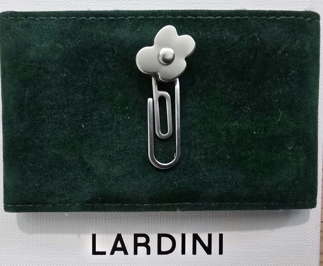 ※ほぼ未使用品　ラルディーニ　ブートニエール