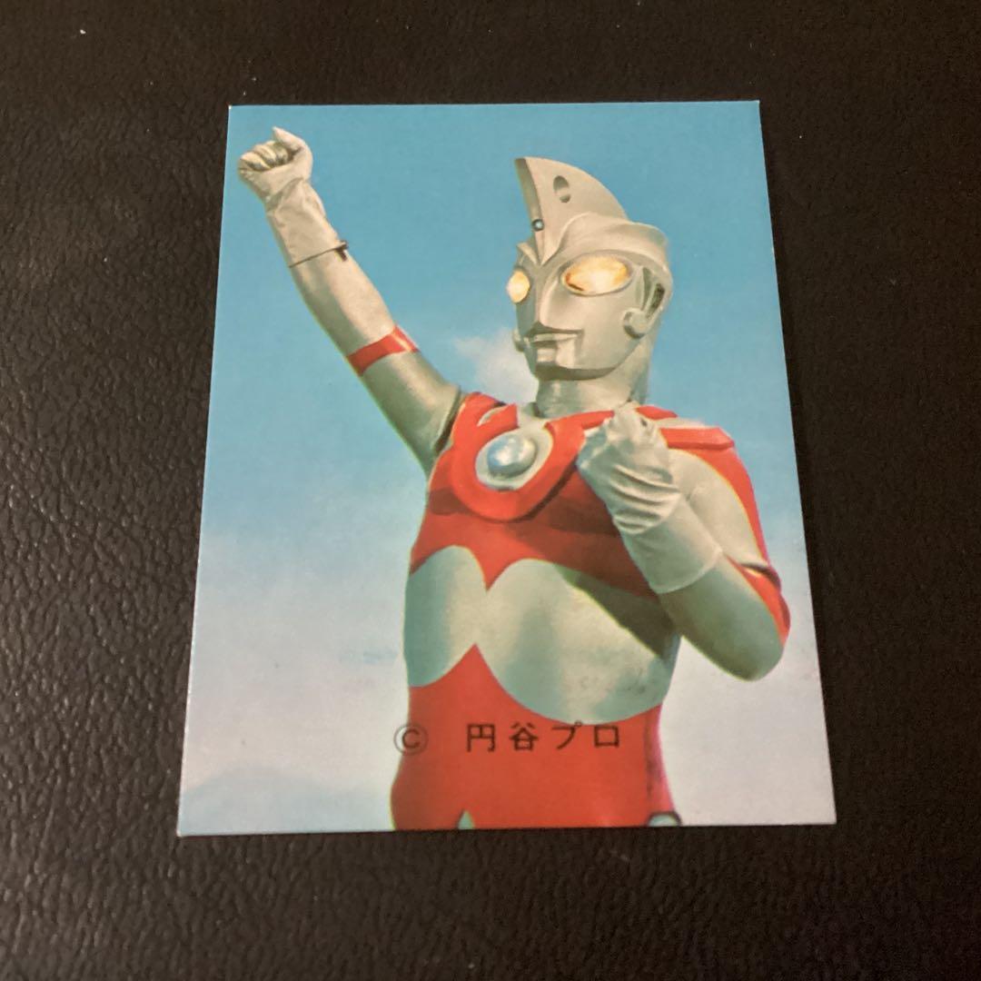 美品　ラッキーカード　旧カルビー　カード　ウルトラマンA　No.3　KU2