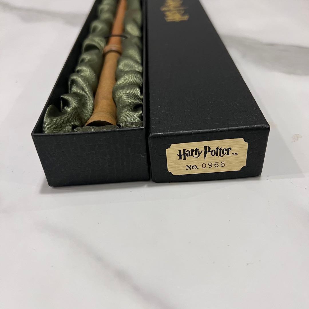 ハリーポッター 魔法の杖 WB ワーナー シリアルナンバー入りの通販はau