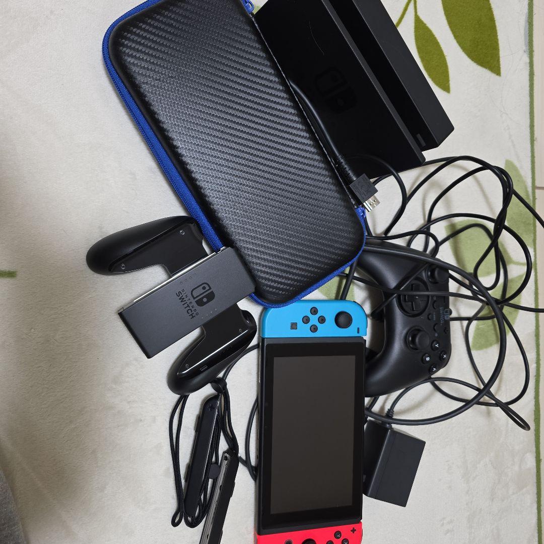s*o様 Nintendo Switch 本体 赤/青 Joy-Con 付属品あ