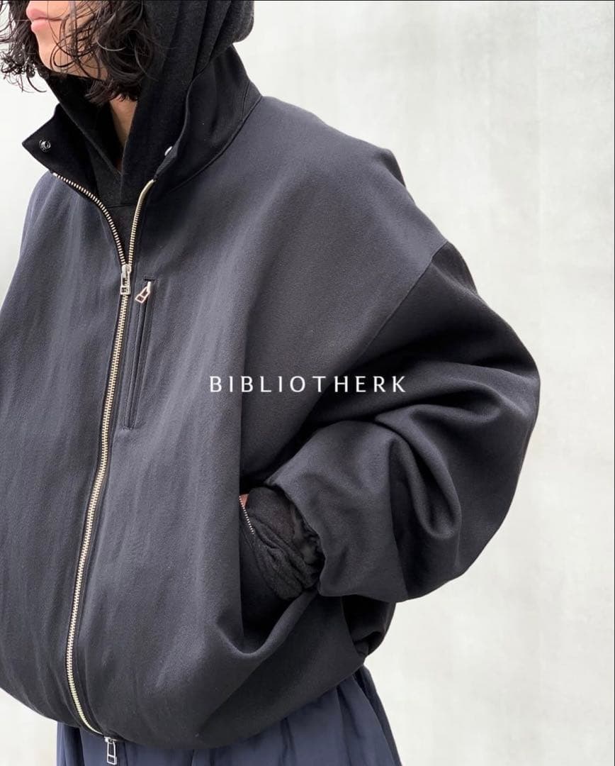 GARDEN別注 BIBLIOTHERK DRAPED TRACKSUIT - メルカリ