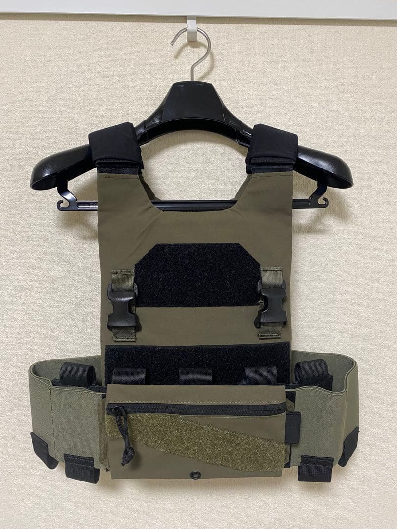 T.rex arms AC1プレートキャリア　レプリカ