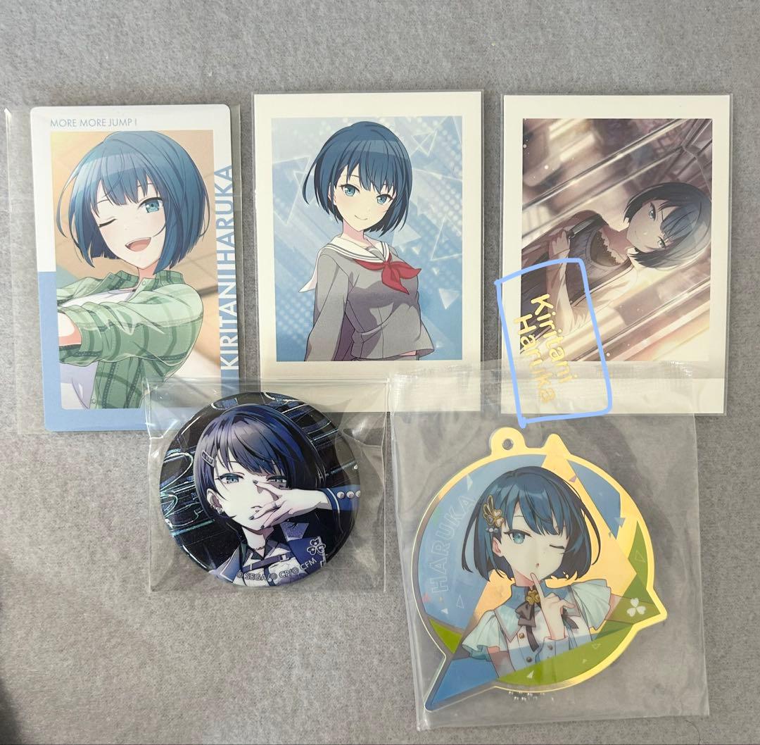 プロセカ 桐谷遥 缶バッジ - メルカリ