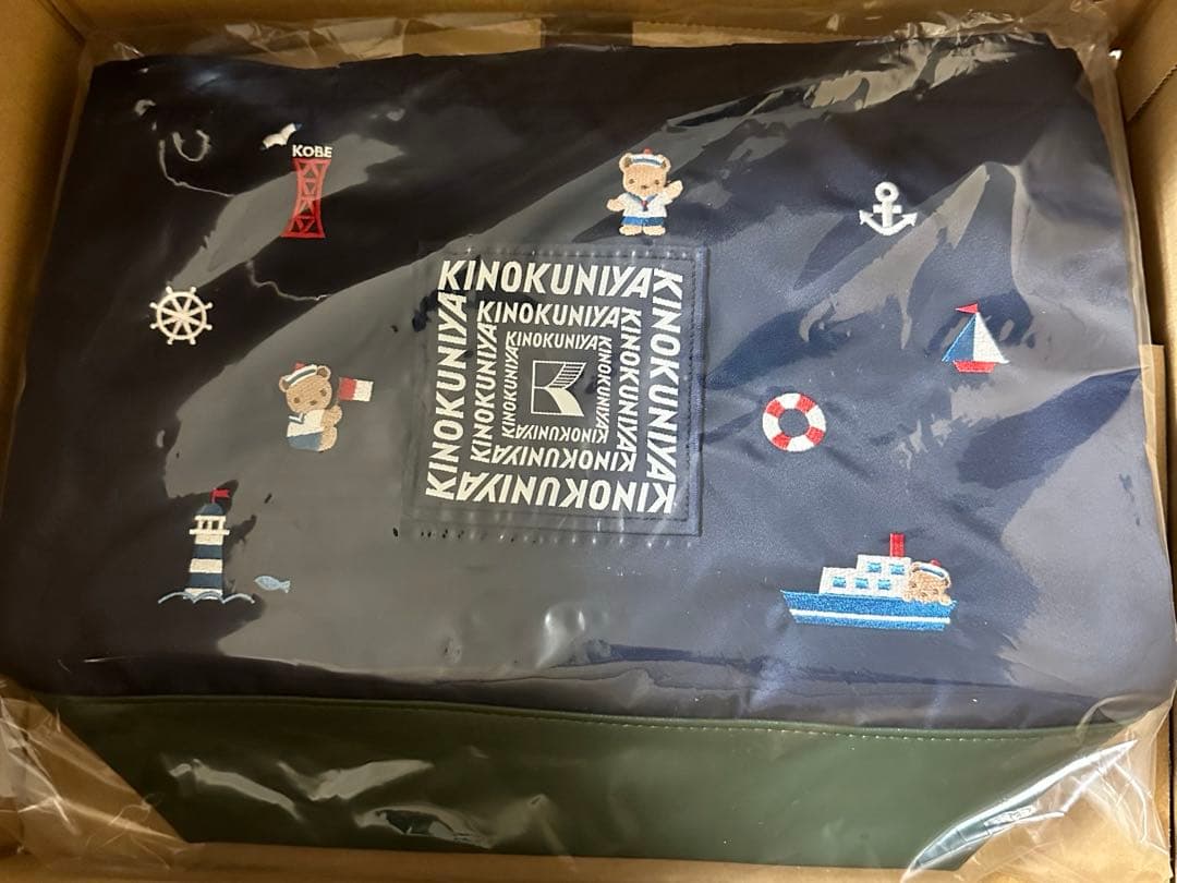 ファミリア 紀伊国屋コラボバッグ