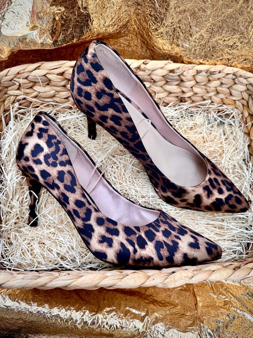 ZARA レオパード パンプス 38 ハイヒール 美品 - メルカリ