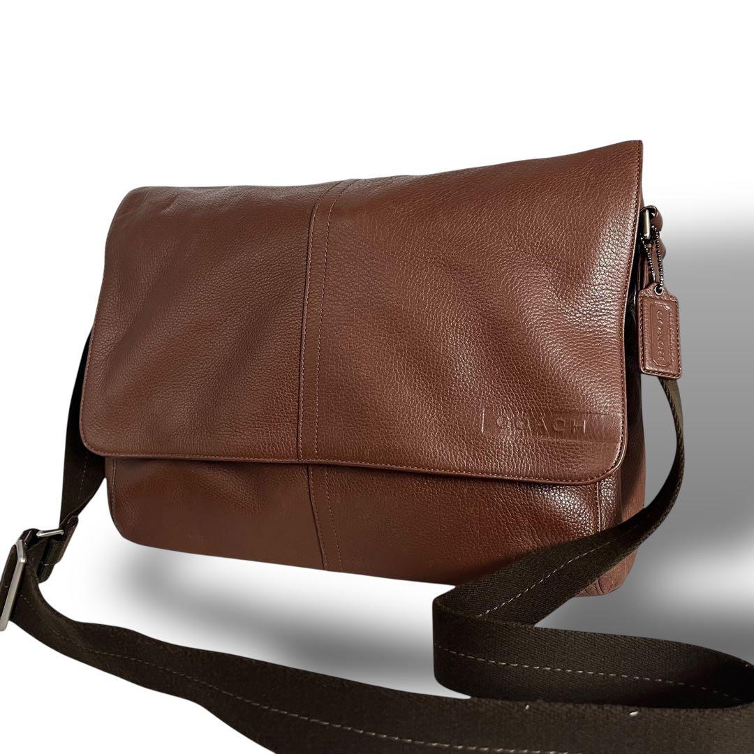 美品 COACH コーチ☆シボ革 ロゴ型押しショルダーバッグ レザー ブラウン