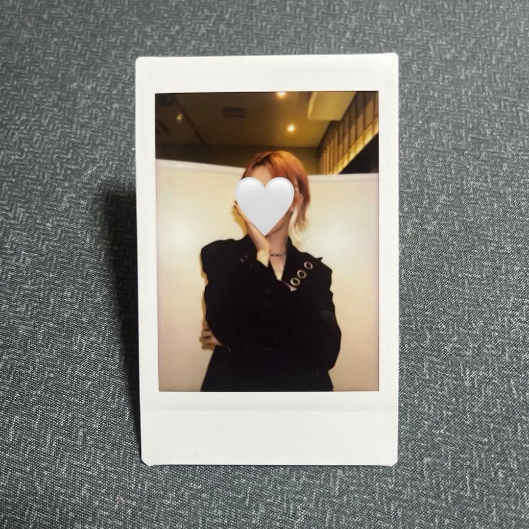 xlov ウムティ　チェキ