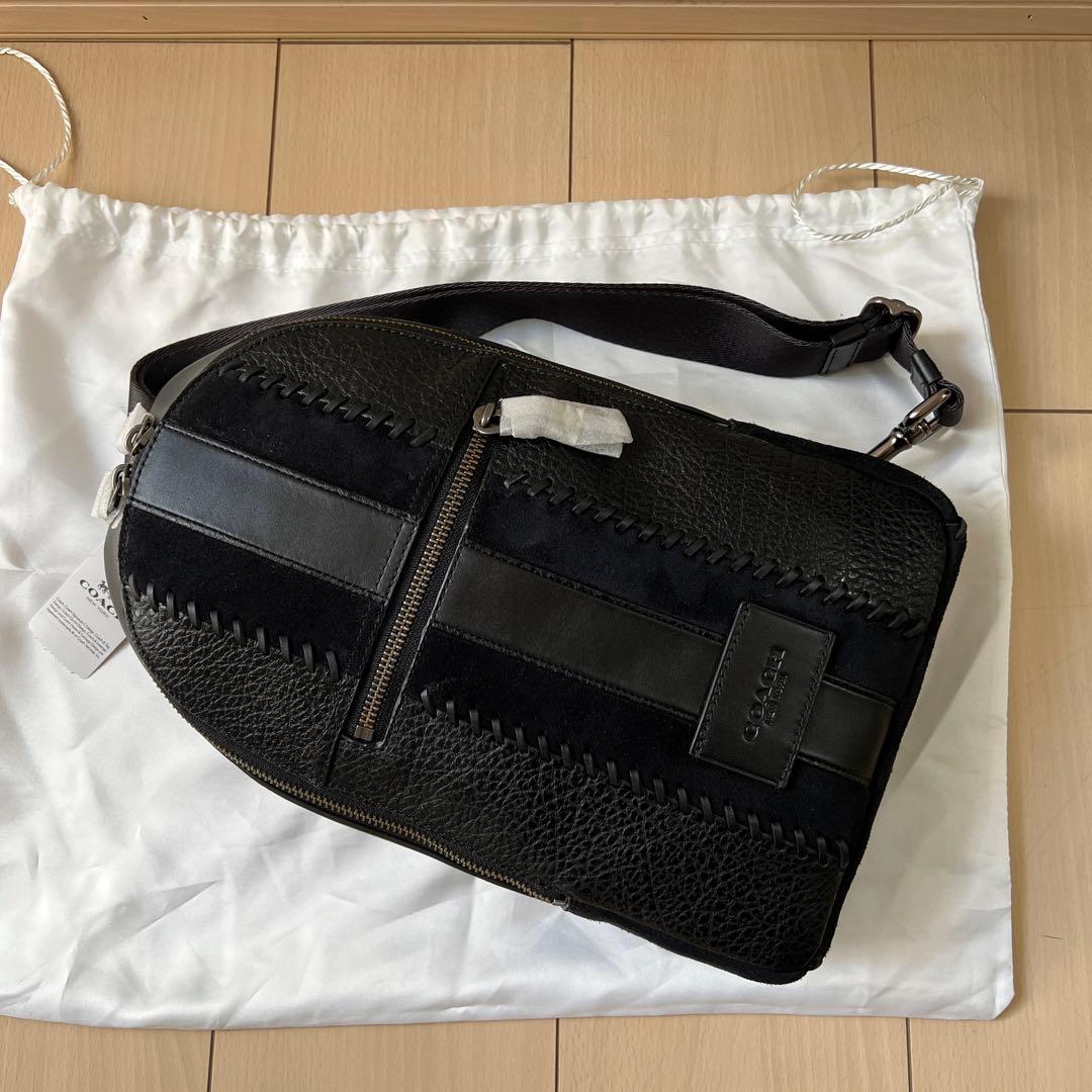 まゆ！coach メンズ　ワンショルダーボディバッグ