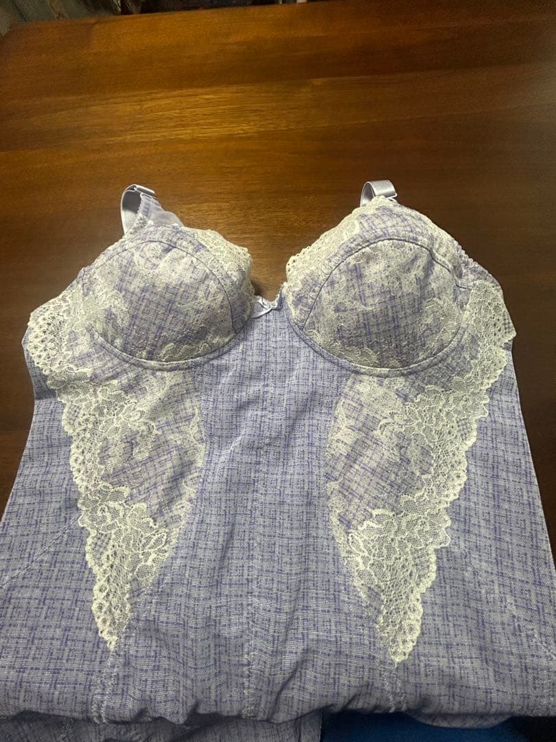 ダイアナ　ボディスーツ　AA95EL