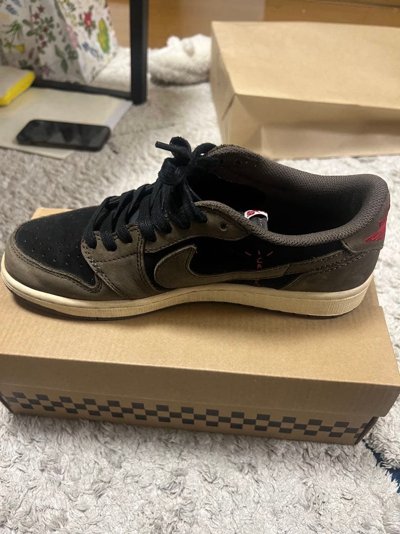 NIKEナイキ×トラビススコットtravis ダークモカ　スニーカー