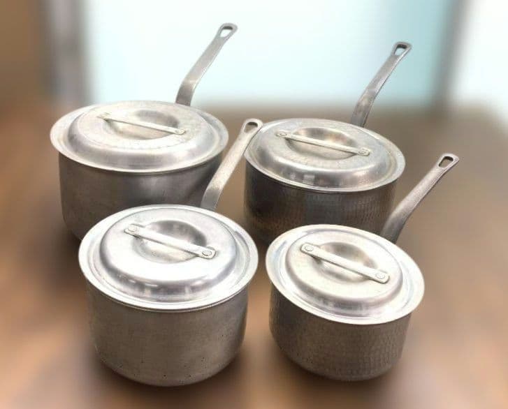 アカオアルミ DON 片手鍋 4点セット直径24・21・18・15㎝ 蓋付き② DON /即納/ アルミ 料理鍋 24cm 日本製 / 打出料理鍋 両手鍋 円付鍋 段