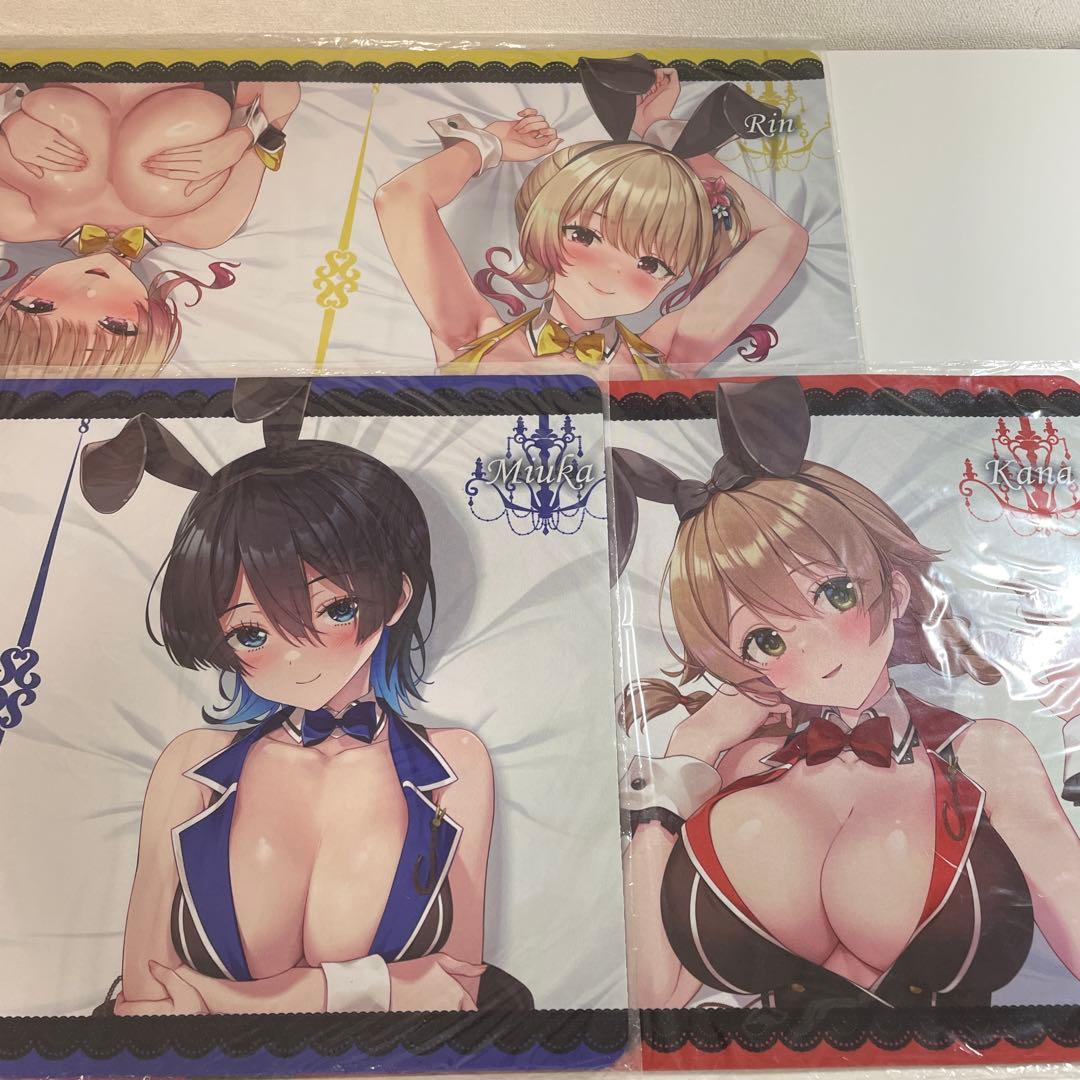 バニーガーデン　書き下ろしラバーマット　花奈　美羽香　凛