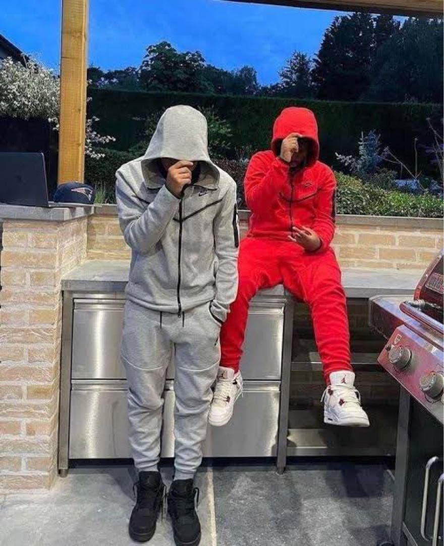 NIKEテックフリース セットアップ 上下 グレー sサイズ ukファッション