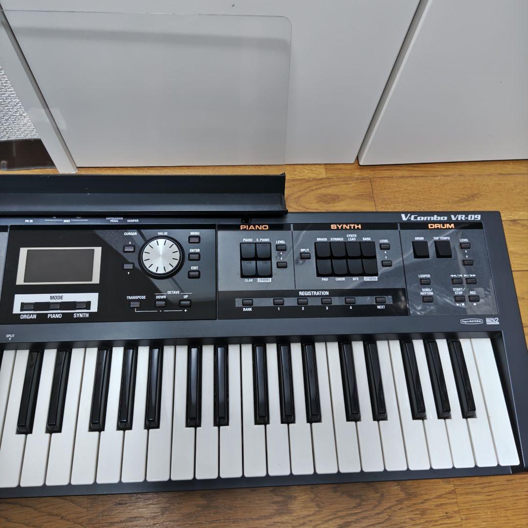 付属品完備】Roland VR-09 V-Combo シンセサイザー ペダル付 - メルカリ