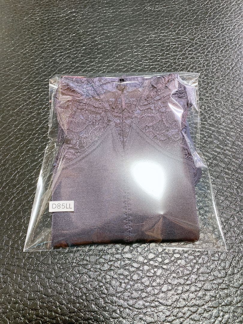 シャルレ ドゥバンナ ボディスーツ D85LL パープル FC102 新品★